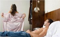 Hòn đảo nơi con trai được đàn chị dạy cách " YÊU " và " LÊN ĐỈNH "